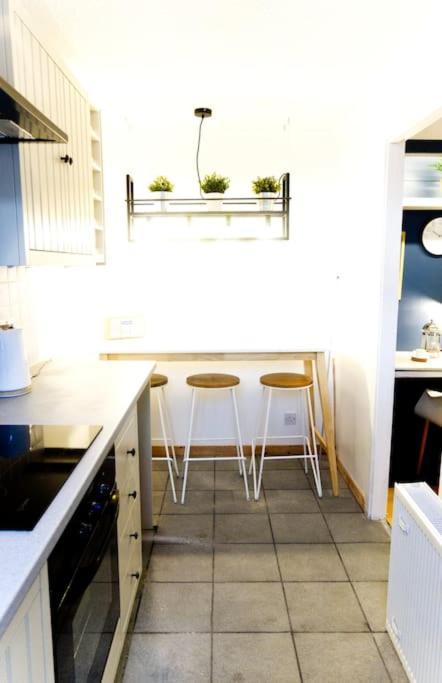 Stunning & Unique Apt In Culross Bagian luar foto
